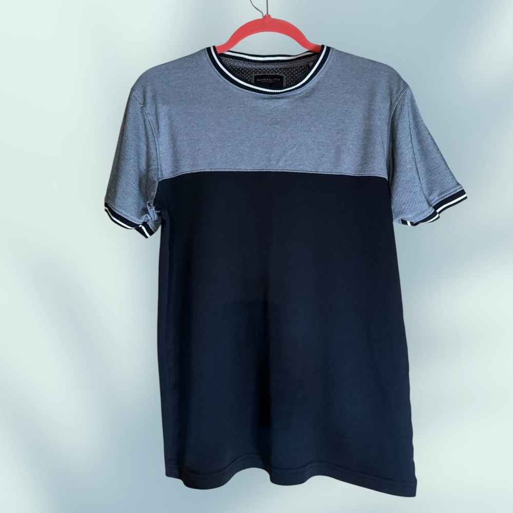 🍉Denim & Flower Gray and Black Short Sleeve Tee